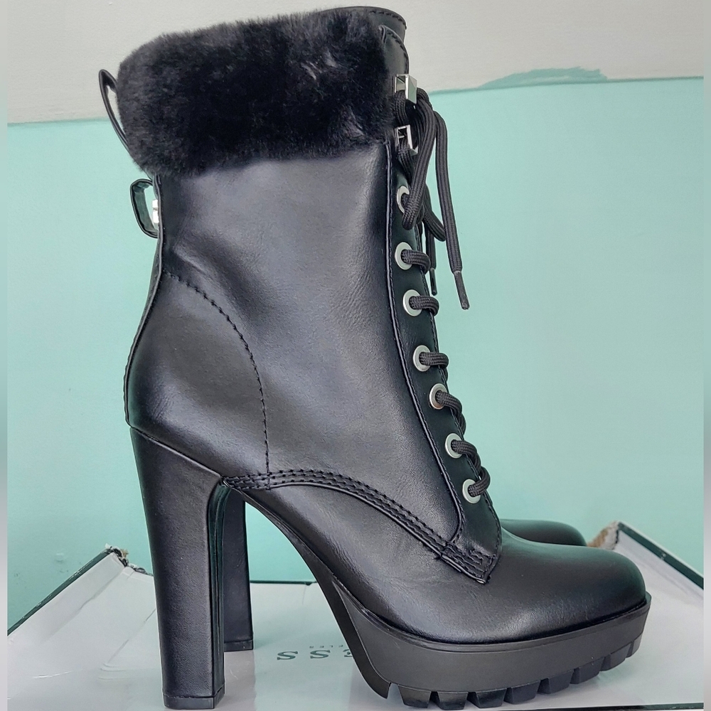 Guess Tetian Black Leather Faux-Fur Lace-Up Stiletto Heeled Boots Women's 9 NWT
